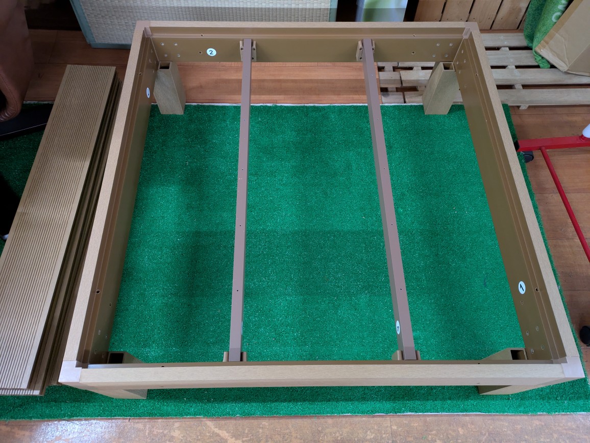 ウッドデッキHP-900枠組み