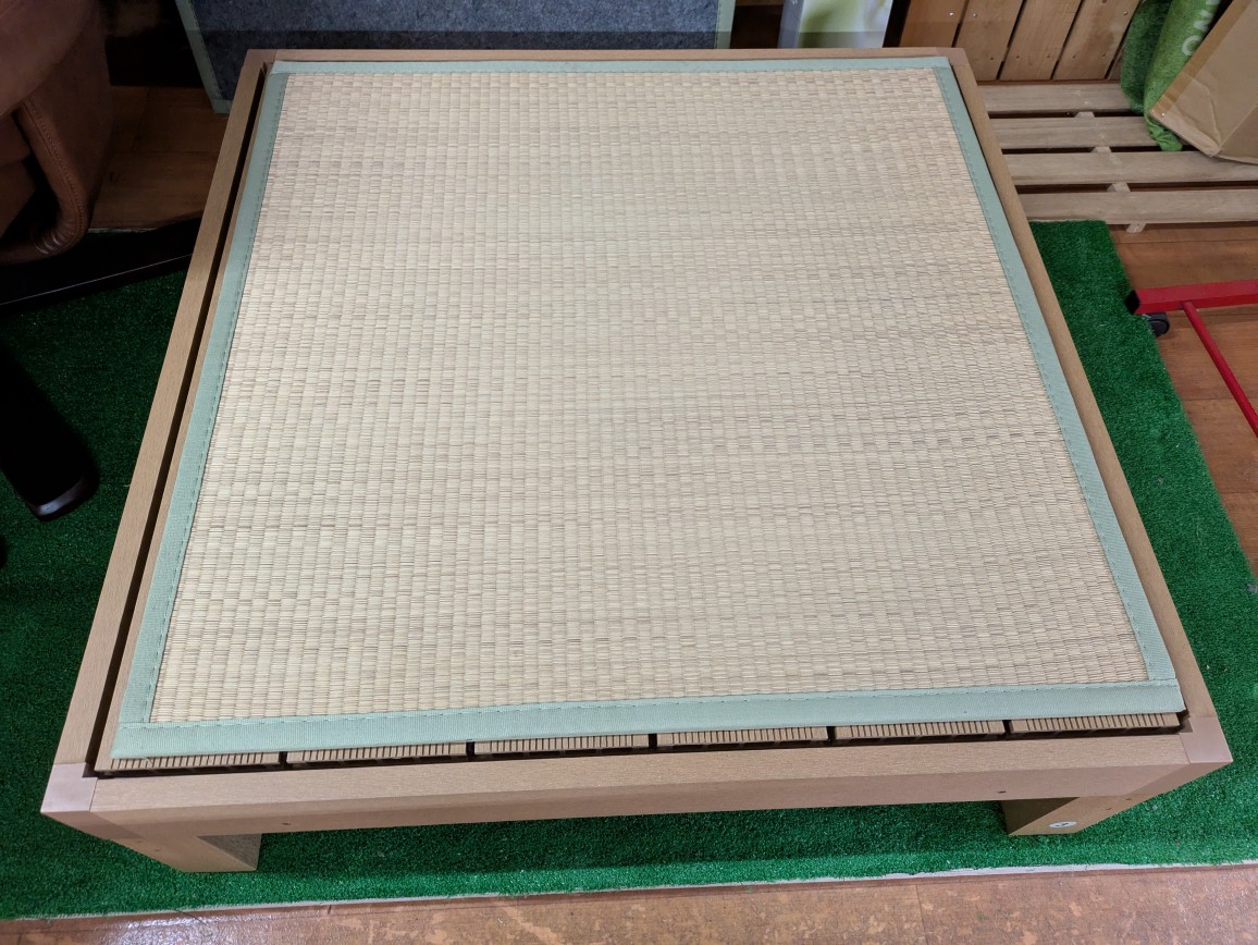 ウッドデッキHP-900畳を乗せる