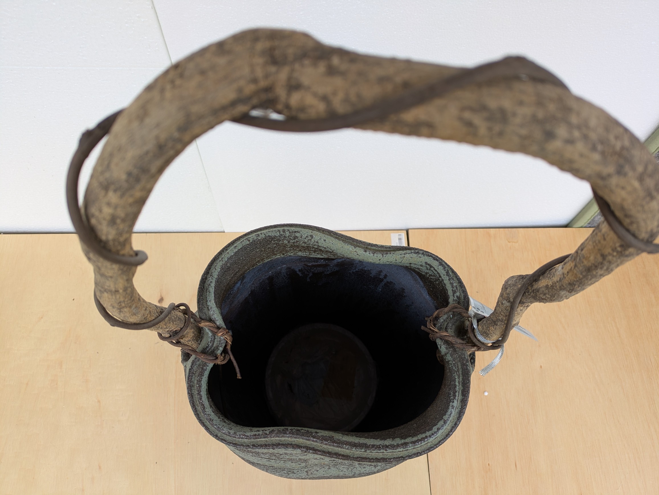 信楽焼傘立て3116－01　弦