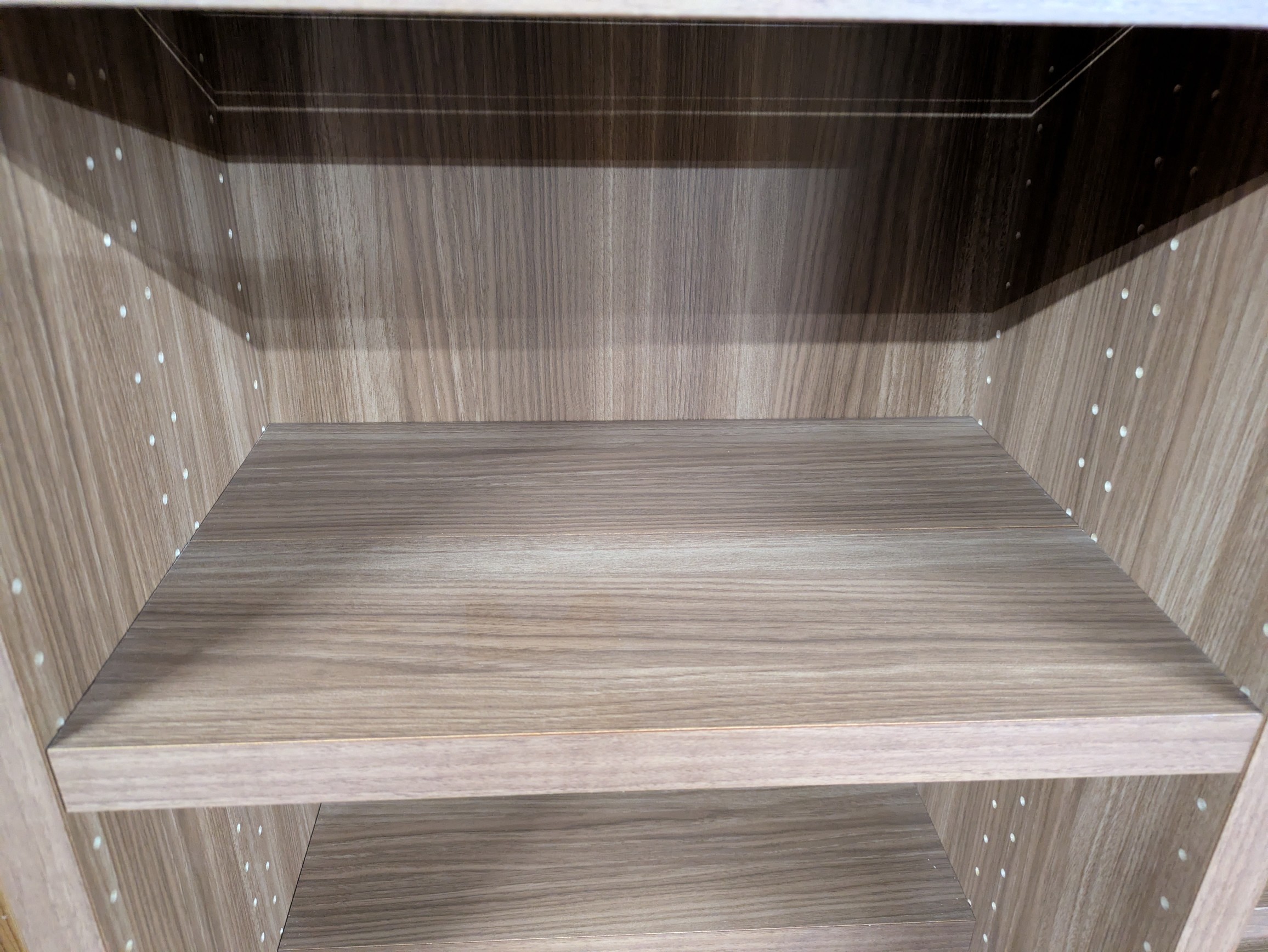 フナモココミックシェルフウォールナット棚水平