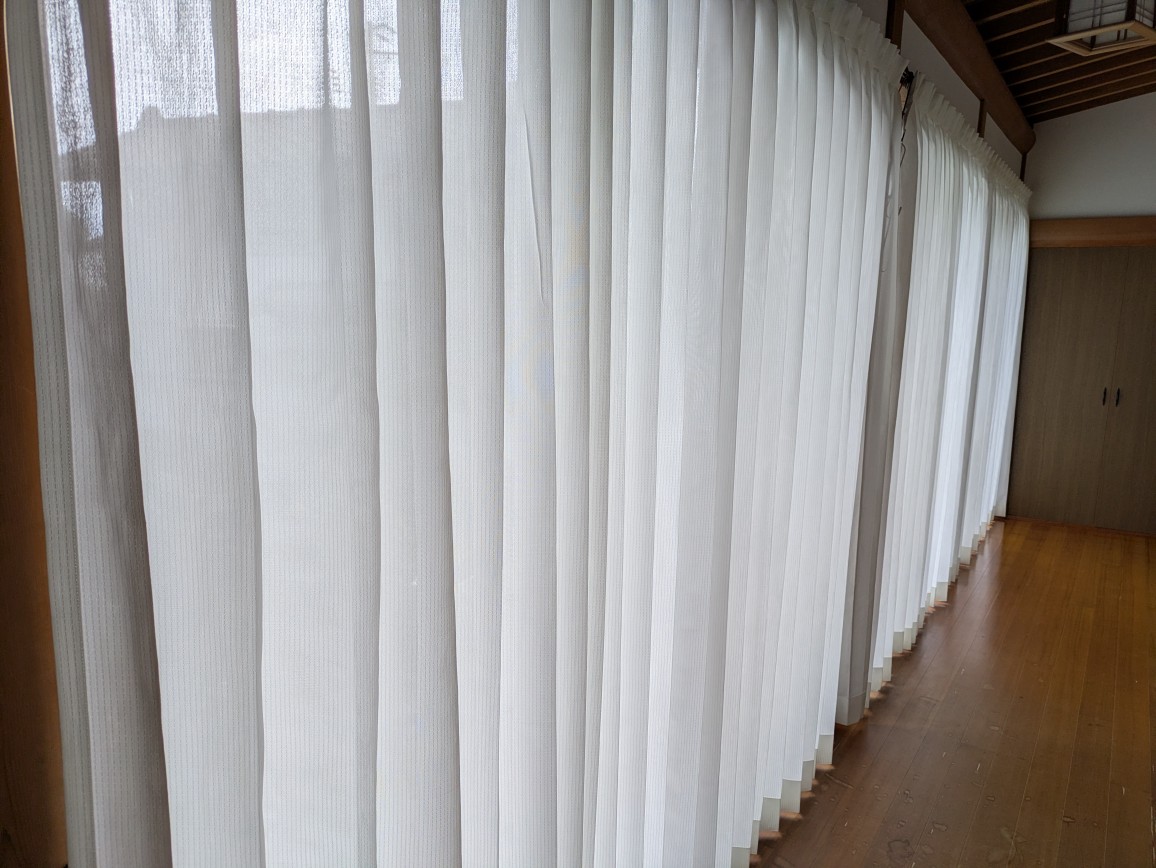 カーテン入替え完了